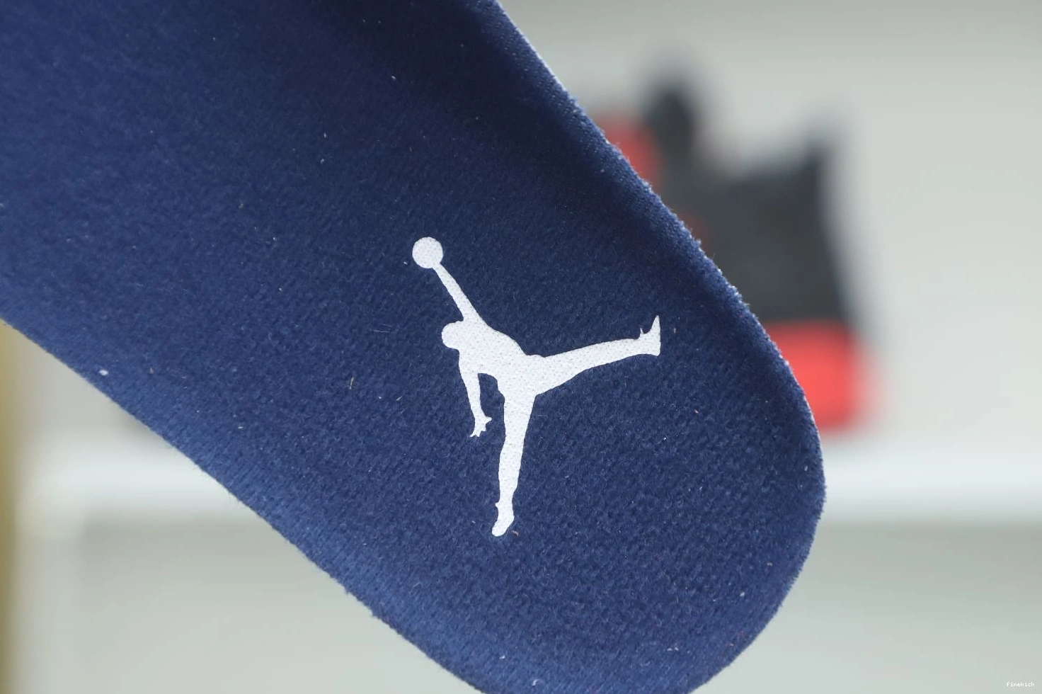 MIDNIGHT JORDAN AIR NAVY 6 1113